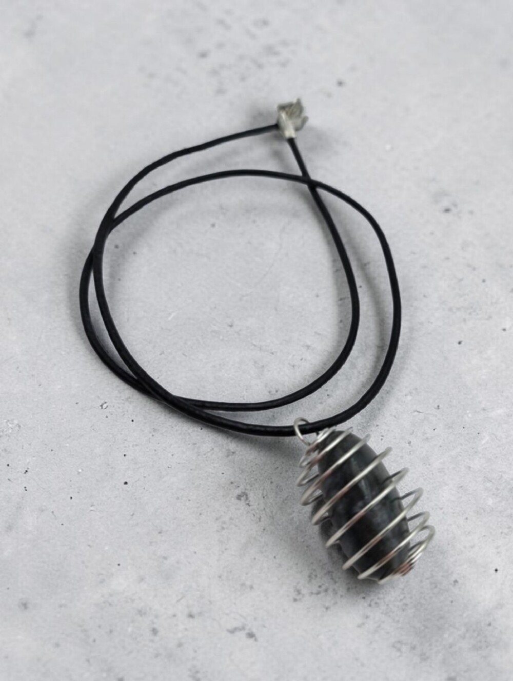 Handmade Moss Agate Stone Pendant Necklace in Silver Spiral Cage